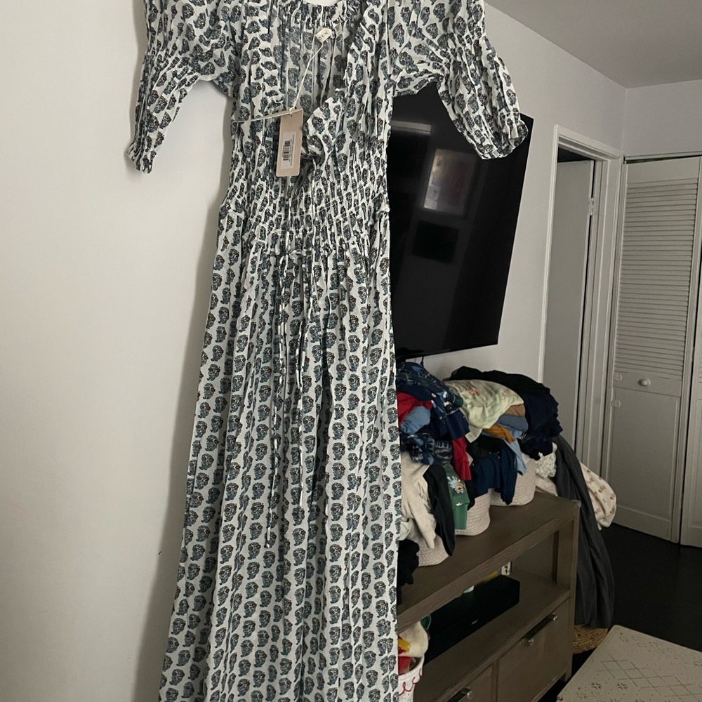 Doen Ischia dress in sea salt Paisley bouquet - Picture 3 of 5